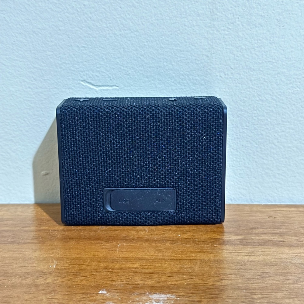 NEW Urbanista -  Sydney Bluetooth Speaker - Midnight Blac Black